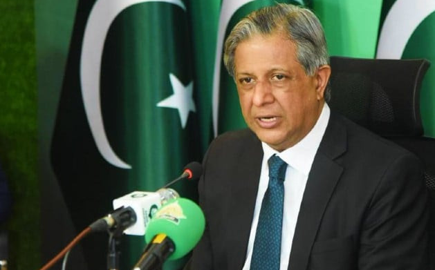 Law minister vows to address lawyers’ issues on priority