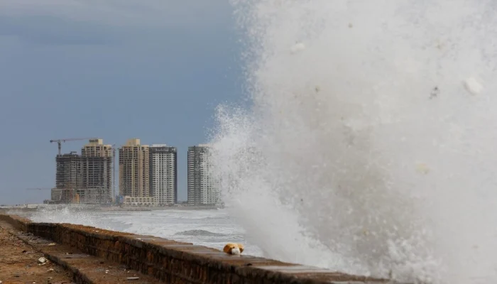 Cyclone Shakti strengthens into severe storm near Karachi