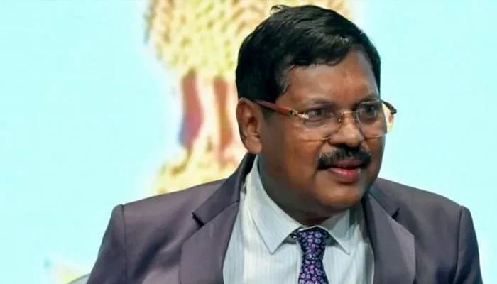 Lawyer hurls shoe at India’s chief justice over religious row