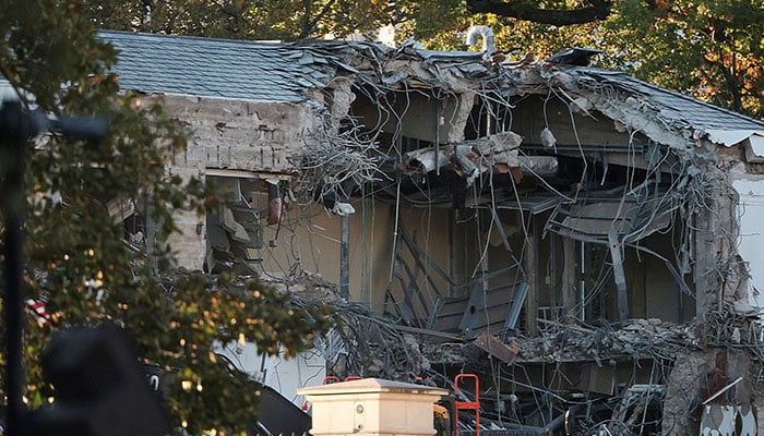 Trump unveils plans for massive ballroom at White House