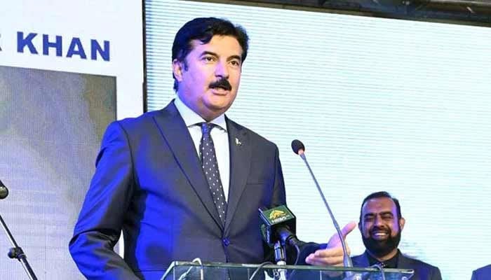 KP risks governor’s rule if provincial govt resists cooperation: Kundi