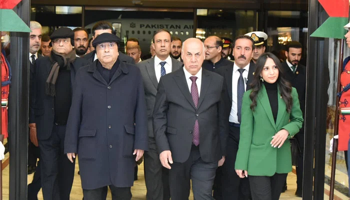 President Zardari embarks on Iraq visit to expand trade, energy, and diplomatic ties