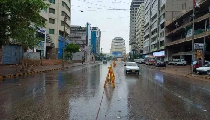 Karachi likely to receive first winter rain tomorrow: PMD