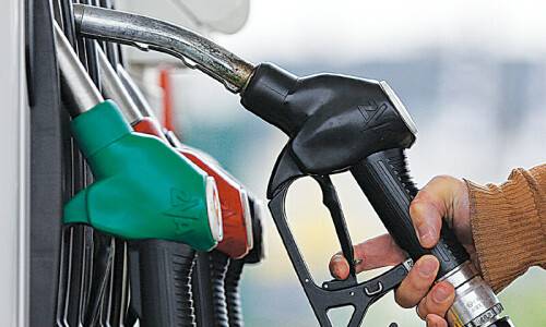 Govt cuts prices of light diesel, kerosene and other fuels