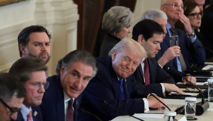 Trump urges US oil giants to repair Venezuela’s ‘rotting’ energy industry