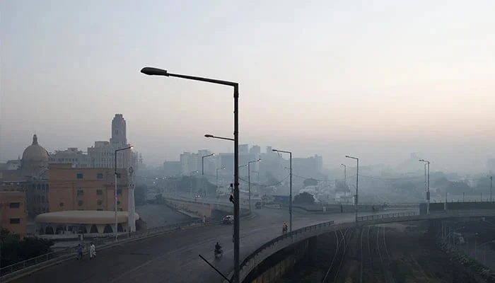 Weather update: Cold spell to persist in Karachi this week