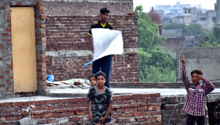 Pleasant weather forecast as Lahore finalises strict safety plan for Basant