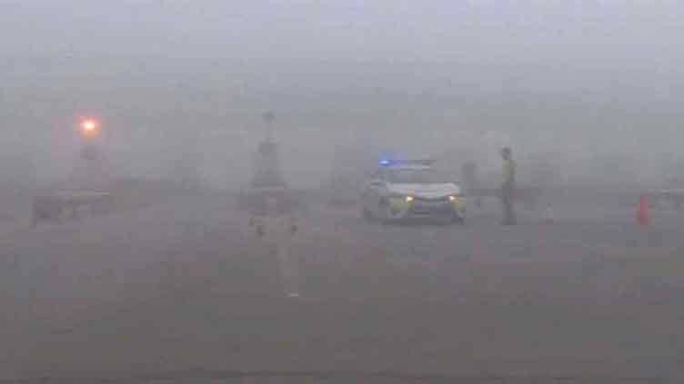 Dense fog disrupts flights, shuts motorways across Punjab