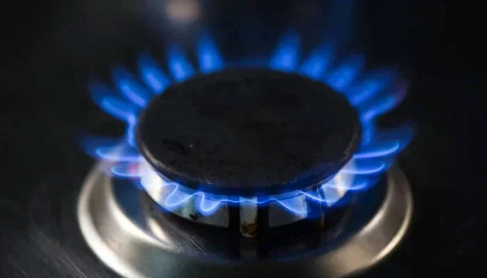 SSGC assures gas supply in Karachi during Sehri and Iftar on Shab-e-Barat