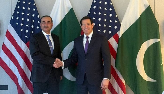 Field Marshal Munir discusses global, regional security with Marco Rubio in Germany