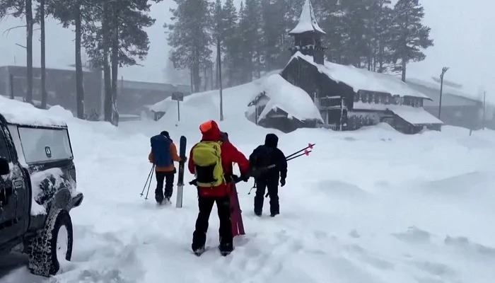 Eight skiers confirmed dead in California avalanche, one still missing