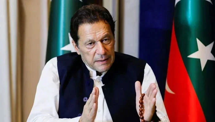 Inside story of medical review of Imran: Satisfaction in private, doubts in public over treatment