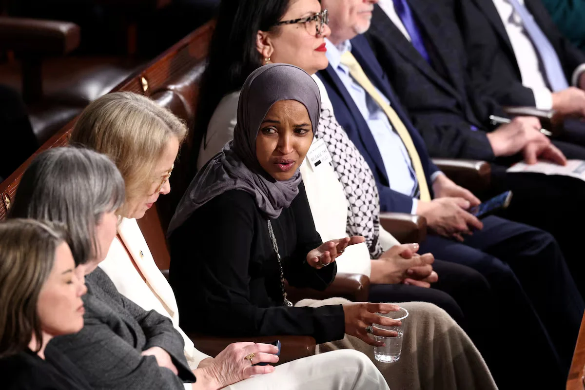 Trump says Muslim lawmakers Omar, Tlaib should be removed from US after speech clash