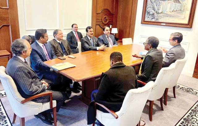 Gilani reaffirms Pakistan’s commitment to parliamentary diplomacy at IPU meetings