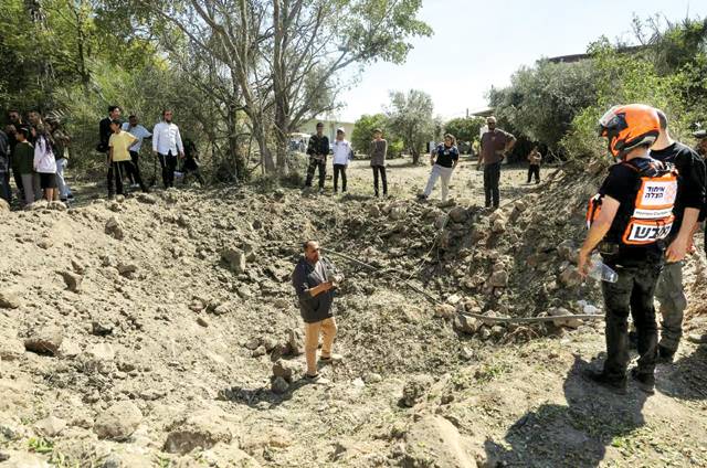 Red Zone sealed ahead of protest march towards D-Chowk after Friday prayers