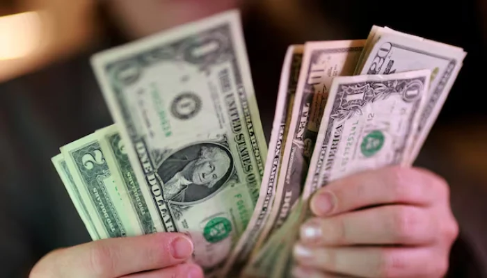 Global bets surge ahead of US-Iran dialogue