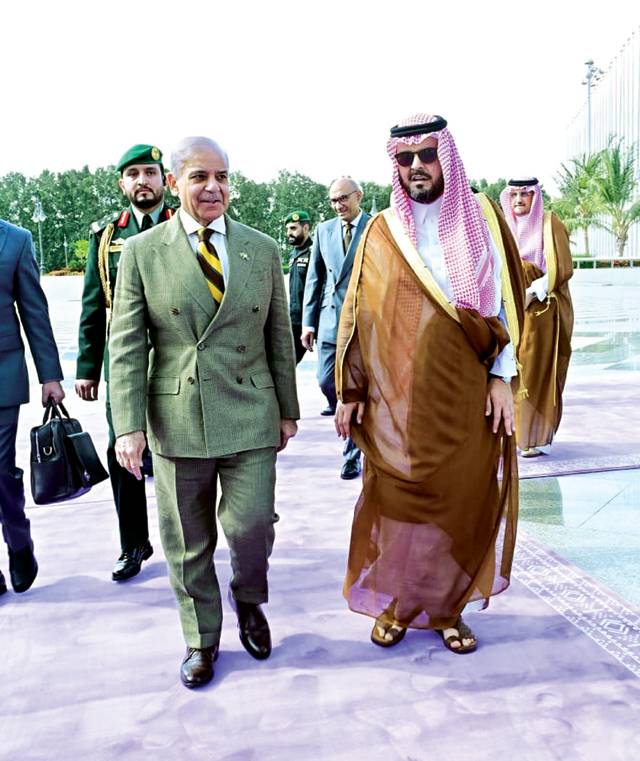 PM arrives in Saudi Arabia on first leg of three-nation tour
