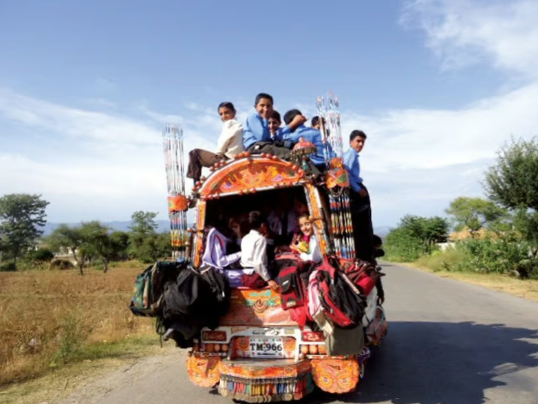 Sindh bans school van fare hike, orders strict compliance