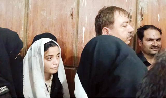 Alleged cocaine queenpin remanded into police custody