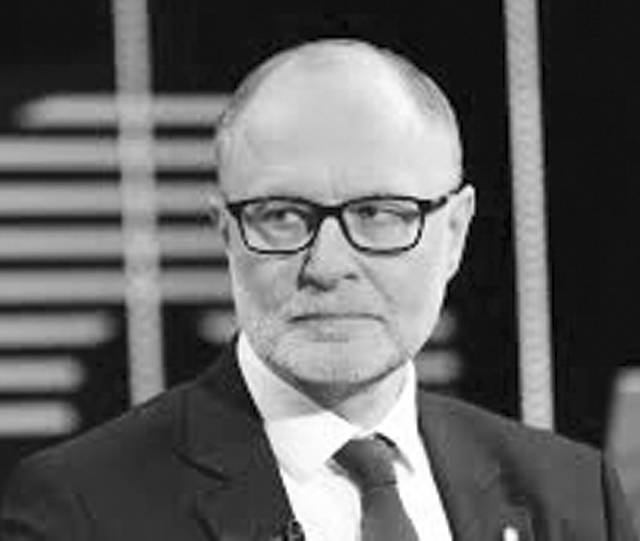 Latvian defence minister resigns after Ukrainian drones hit oil tanks