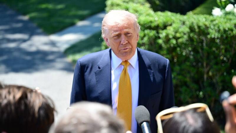 Trump says he will give diplomatic effort to broker Iran deal ‘one shot’
