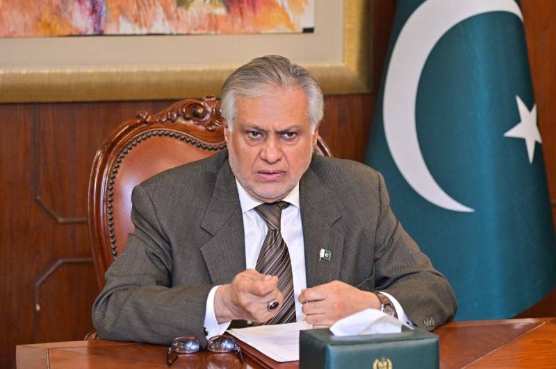 Dar discusses regional issues with Uzbek, US officials