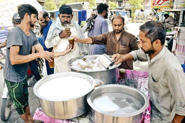 Heatwave conditions likely to develop across Pakistan from June 7-12:PMD