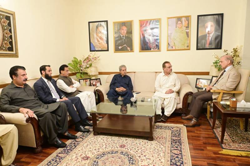 PM condoles with Aijaz Jakhrani on death of son