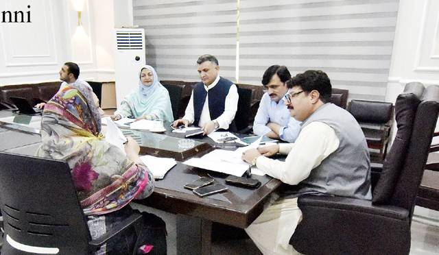 KP reviews bill to prevent acid and burn crimes, protect survivors