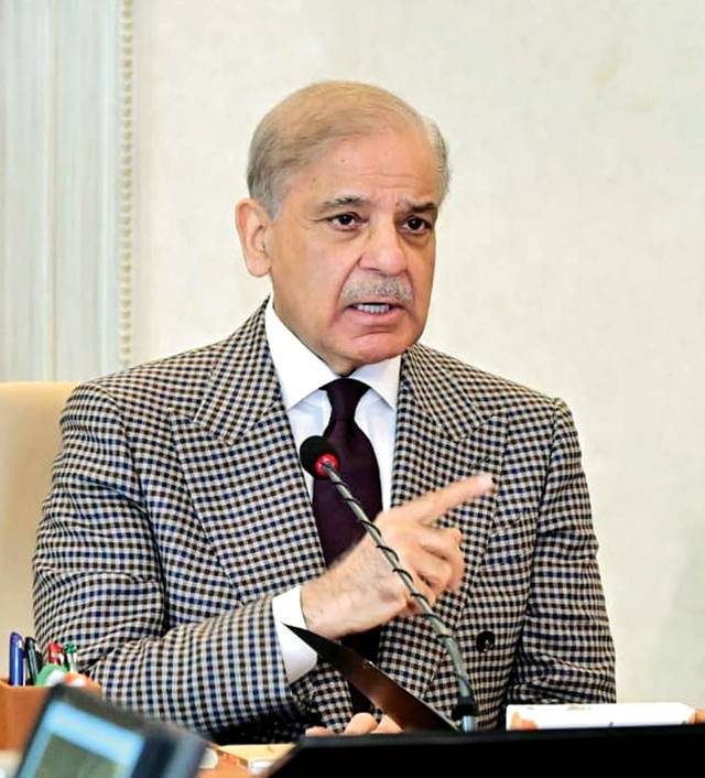 Pakistan to continue unwavering support to Kashmiri people: PM