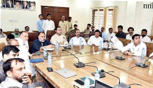 SACM KP attends meeting to review government depts’ uplift projects