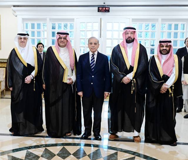 Pakistan wants strategic economic partnership with Saudi Arabia: PM