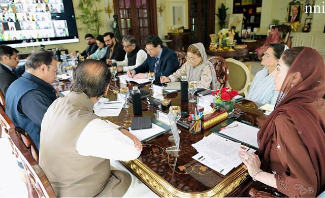 Suthra Punjab workers must be paid salaries on time: CM Maryam