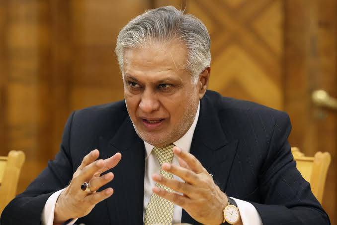 Dar, Turkish envoy discuss bilateral ties, regional situation