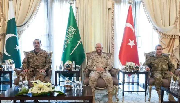 Pakistan, Saudi Arabia, Turkiye military chiefs vow swift implementation of defence pact