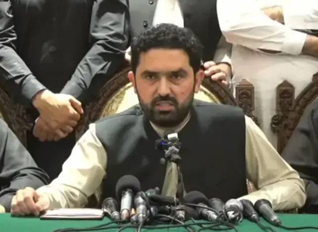 PTI fully prepared, KP CM warns govt against misadventure