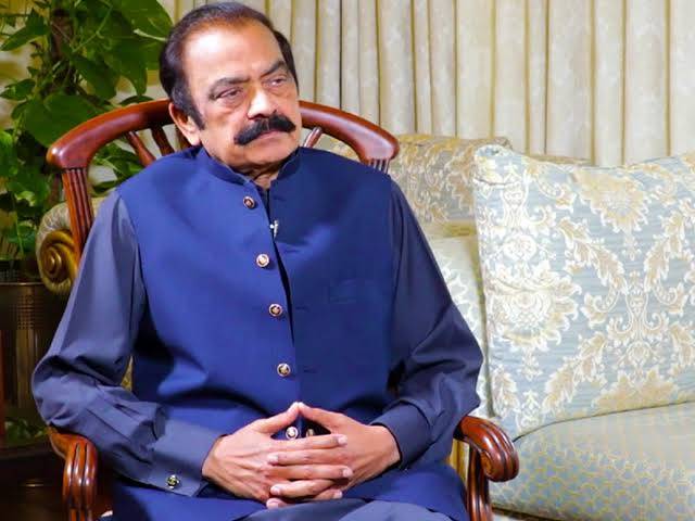 Talks with PTI cannot proceed until long march postponed: Rana Sanaullah