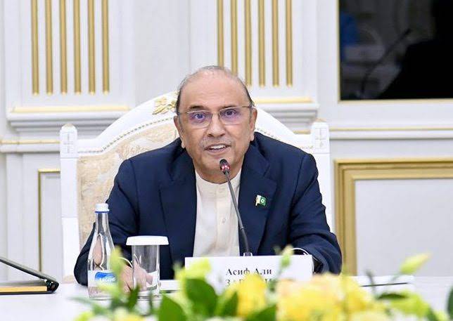 President calls for stronger Pakistan-Türkiye ties in trade, defence
