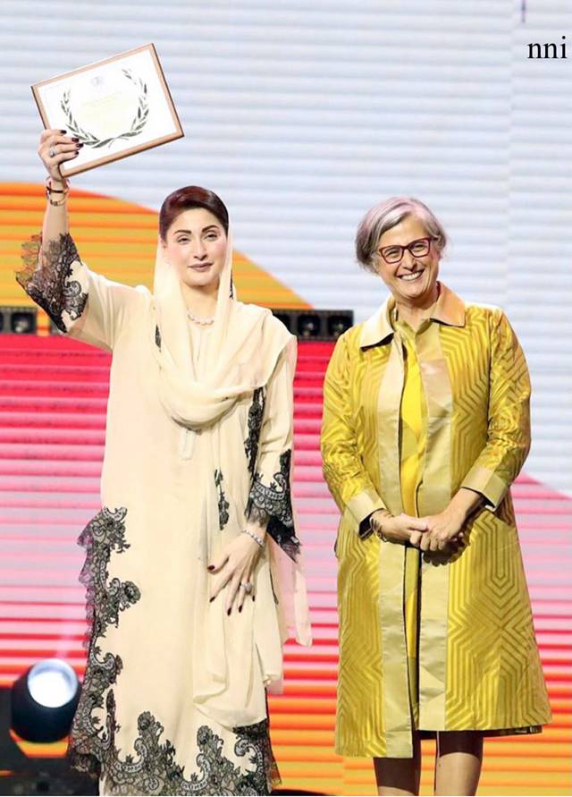 Punjab CM receives UN-Habitat Scroll of Honour Award in Muscat